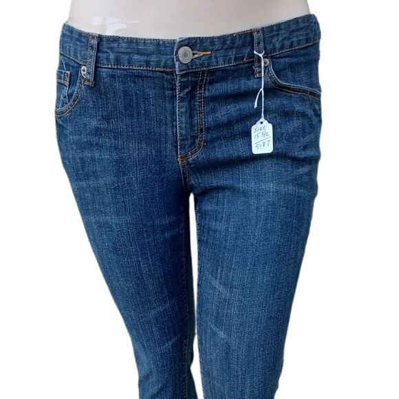 518722.Mossimo Supply Co. Slim Bootcut Size 15 S/C, W34" 29"Inseam 8"Rise - Picture 1 of 5